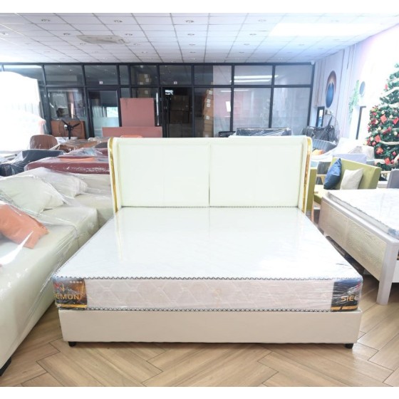 Double-ear gold-edged bed frame