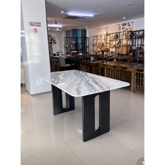 dining table#183