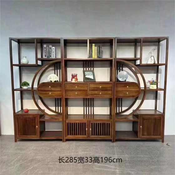 Dream-fulfilling antique shelf