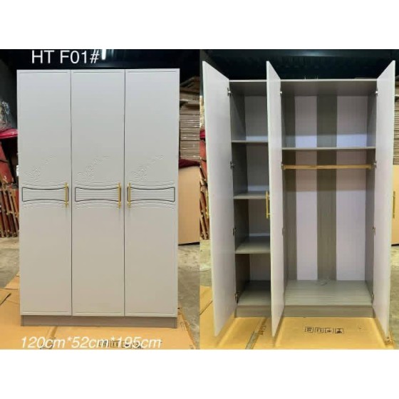 three door wardrobe